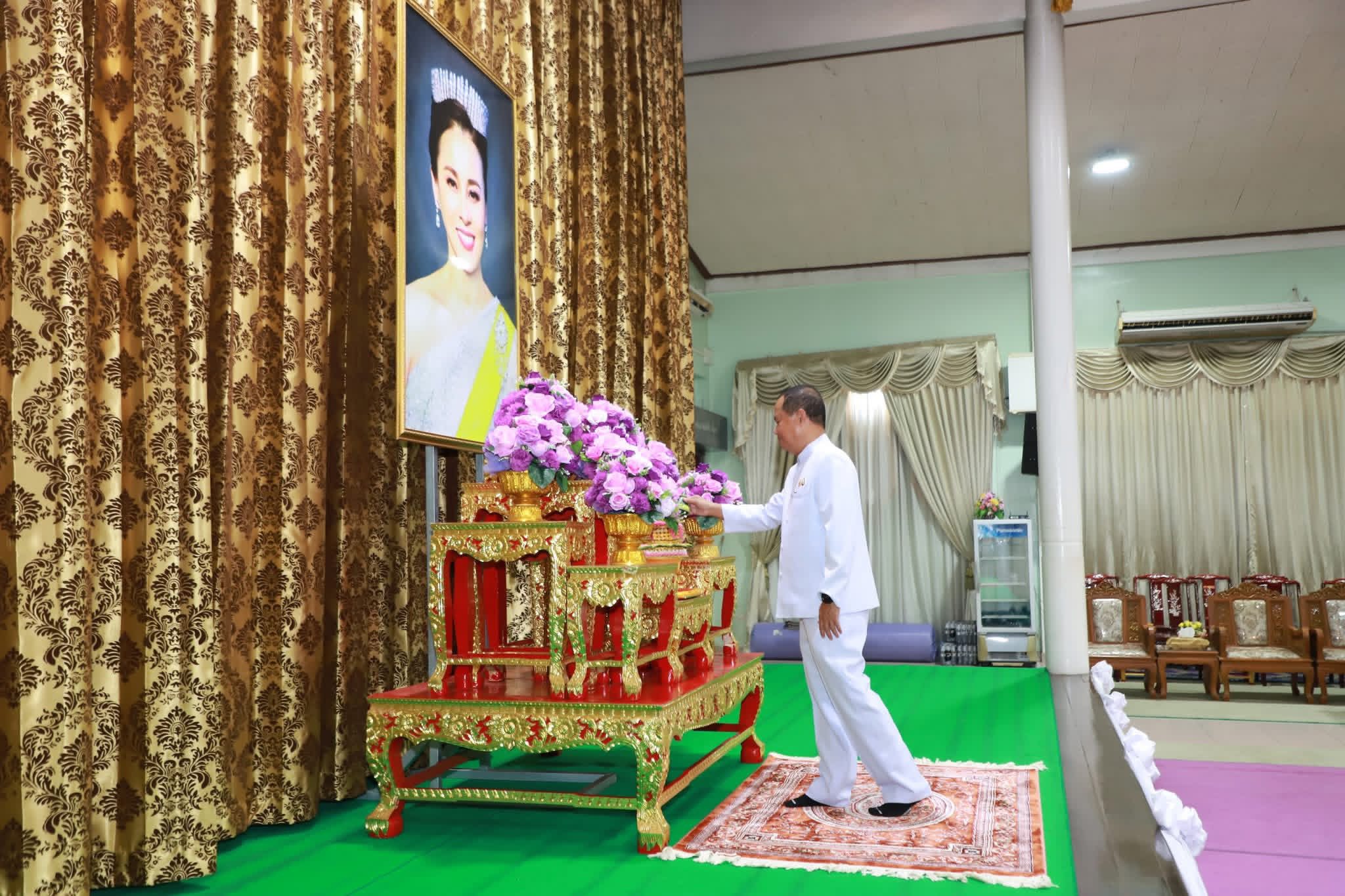 title - ส.ป.ก.อ่างทอง เข้าร่วมพิธีเจริญพระพุทธมนต์เจริญจิตตภาวนา เฉลิมพระเกียรติพระบรมราชินี เนื่องในวันเฉลิมพระชนมพรรษา พุทธศักราช 2569
